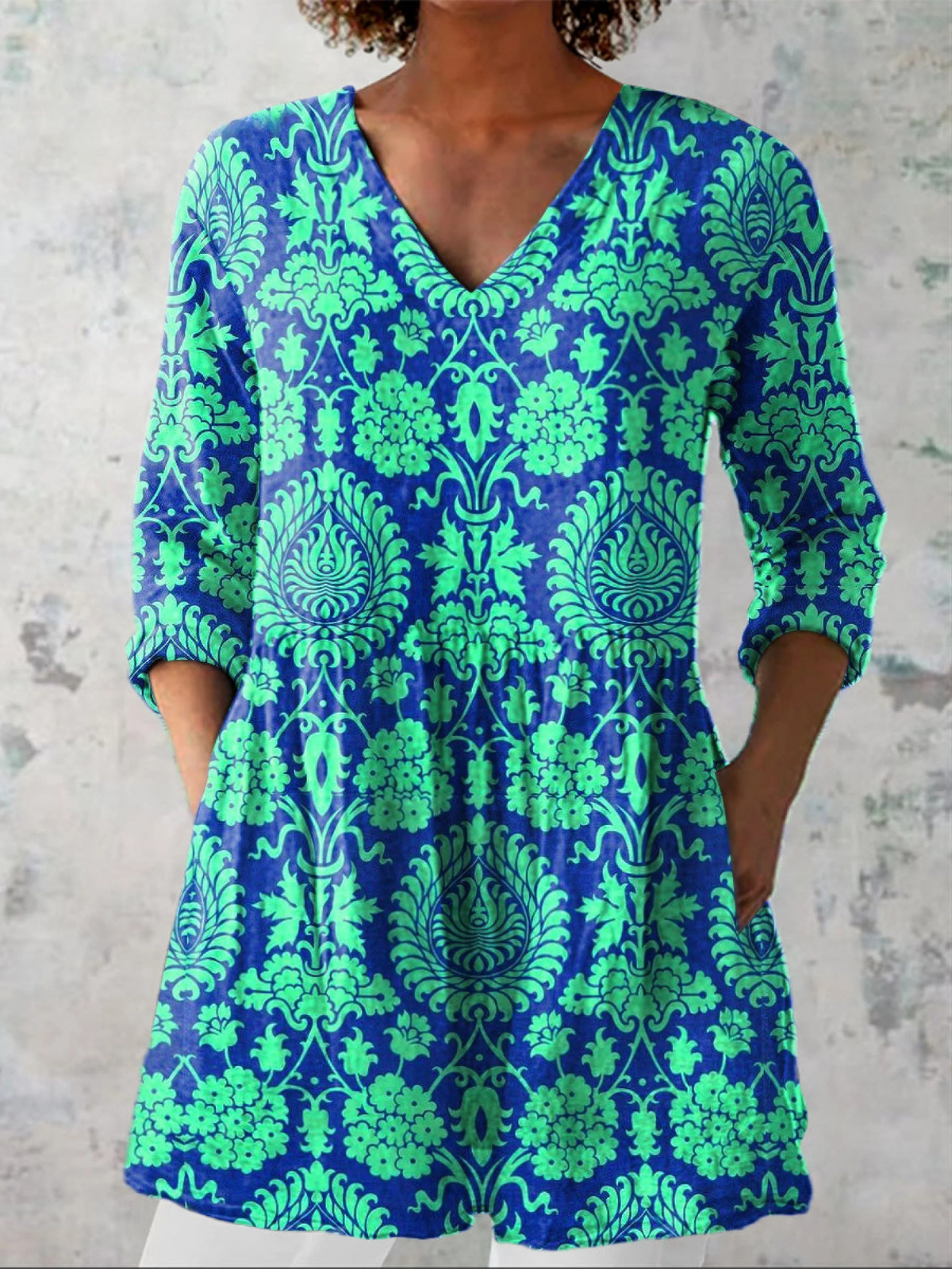 Ines | Blusa larga con escote en V - Imagen 1
