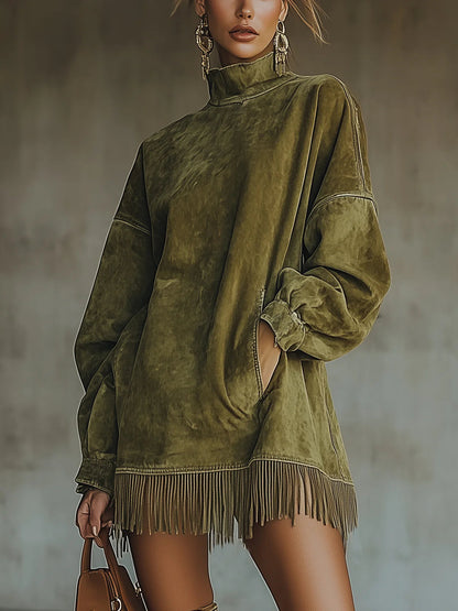 Gabrielle | Vestido de antelina con cuello alto y flecos