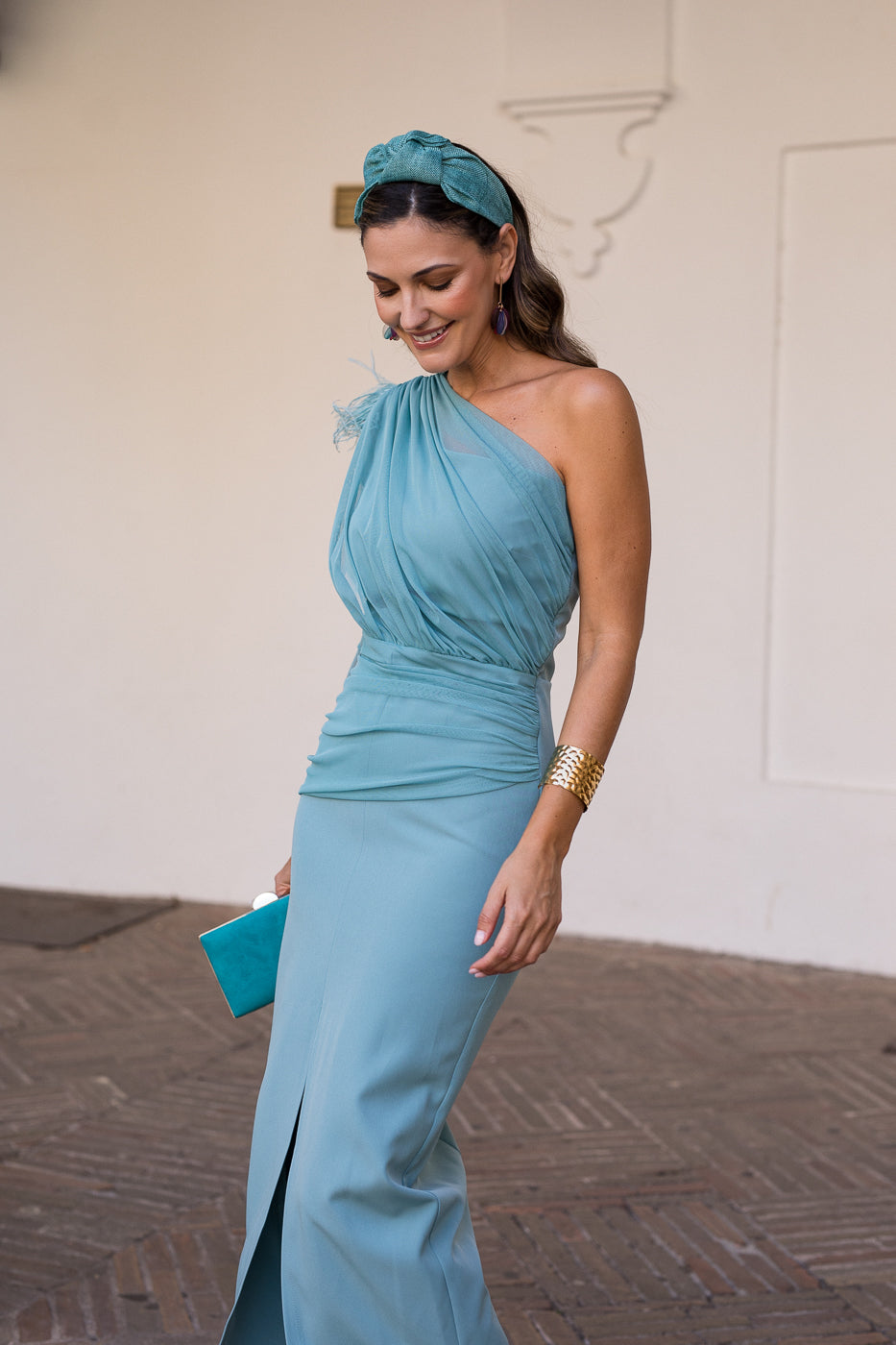 Vestido midi drapeado asimétrico