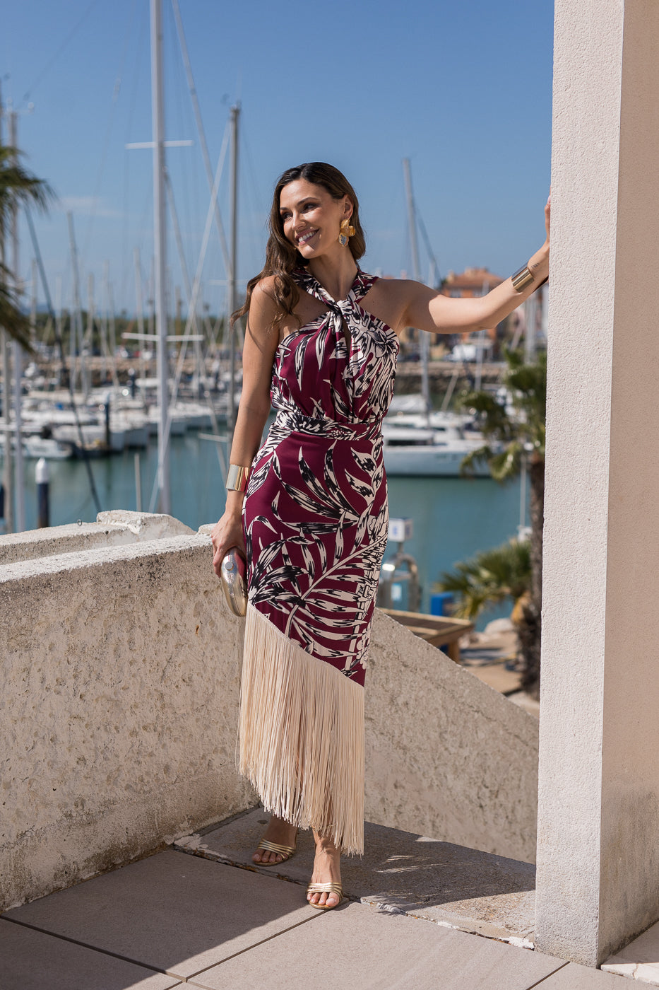 Vestido flecos escote halter cereza