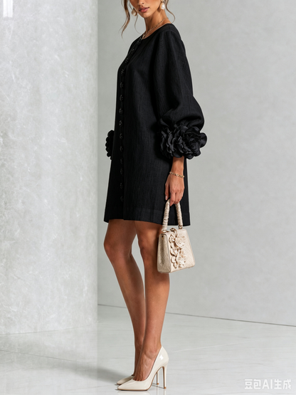 Amara | Vestido corto elegante con botones florales