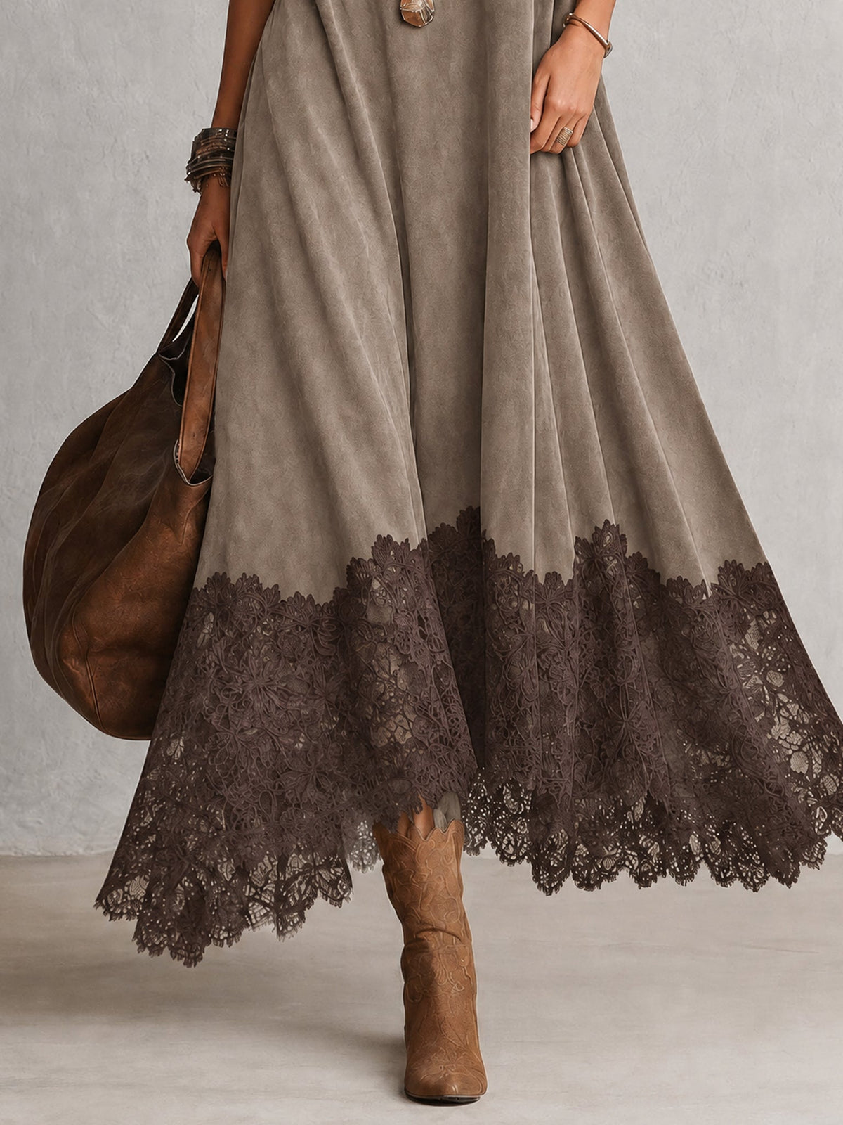 Leonora | Vestido largo con bajo de encaje y mangas fruncidas