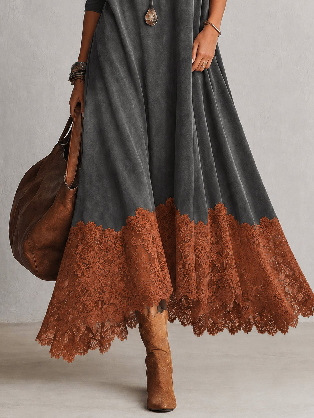 Leonora | Vestido largo con bajo de encaje y mangas fruncidas